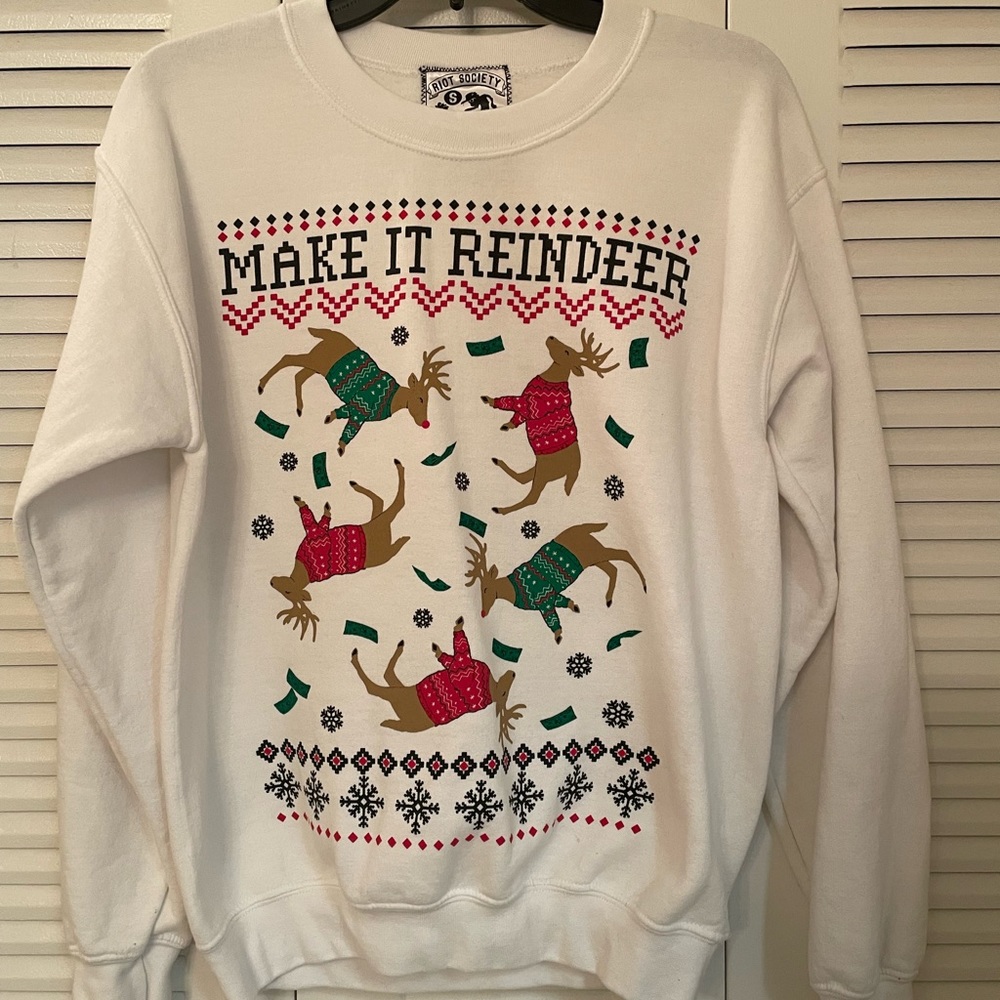 MAKE IT REINDEER SWEATER